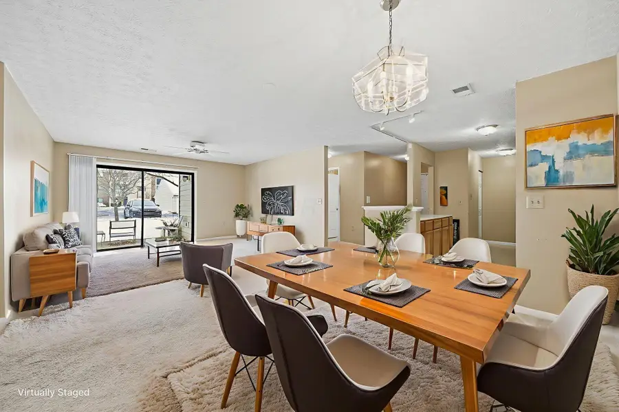 6755 Meadow Creek Drive, Columbus, OH 43235 - Image #2