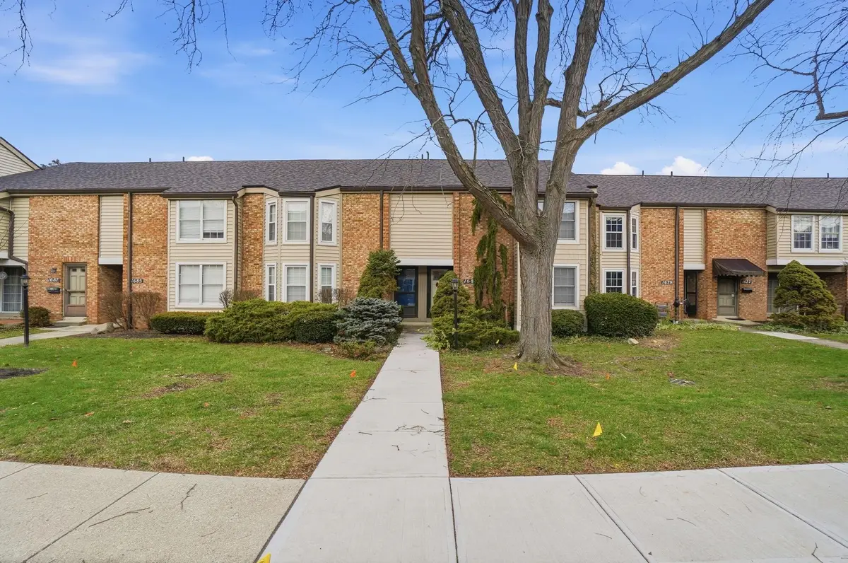 1683 Saint Albans Court, Columbus, OH 43220 - Image #1