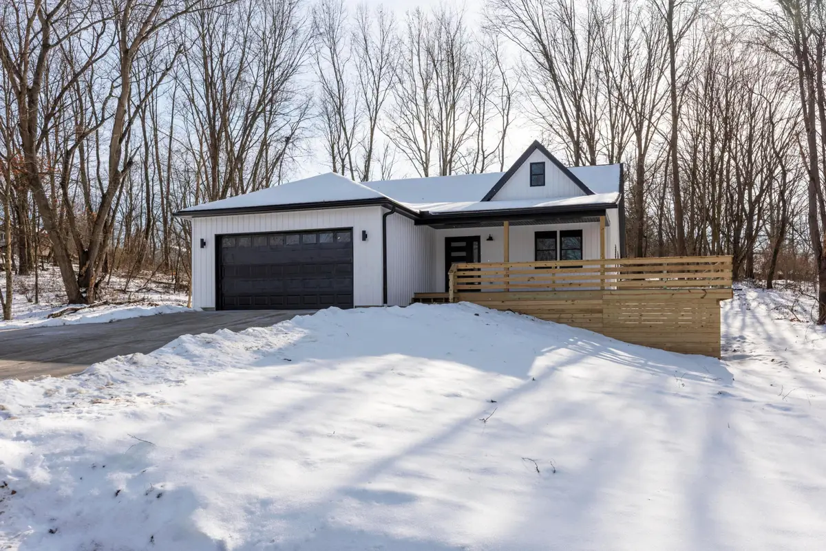 48 Mcintosh Court, Howard, OH 43028 - Image #1