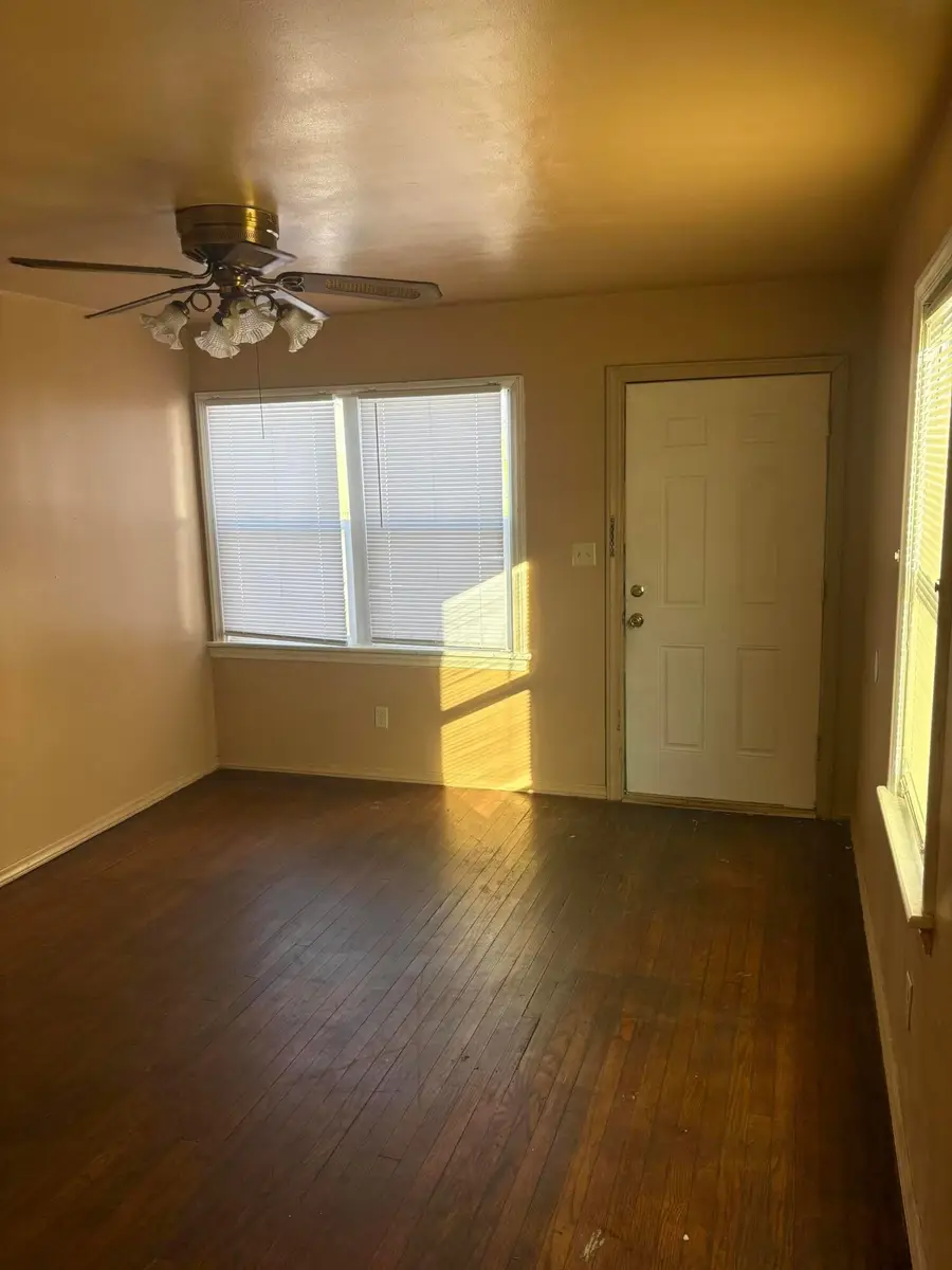 1437 E 19th Avenue, Columbus, OH 43211 - Image #2