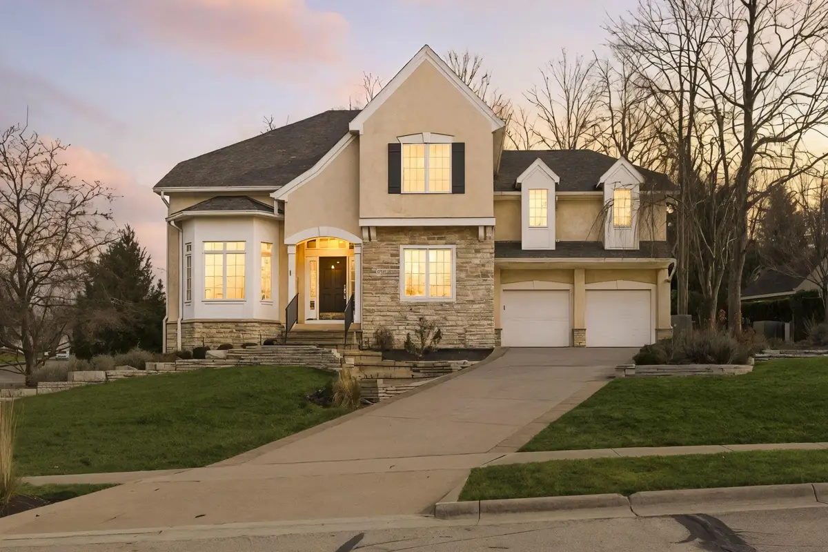 8552 Misty Woods Circle, Powell, OH 43065 - Image #1