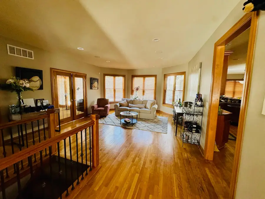 86 Cressingham Lane, Powell, OH 43065 - Image #2