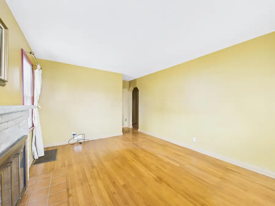 68 S Weyant Avenue, Columbus, OH 43213 - Image #3