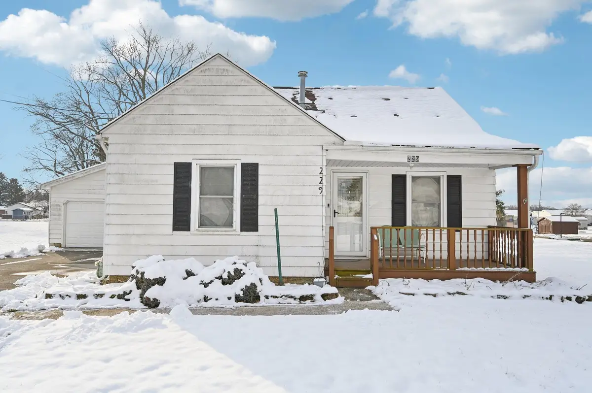 229 Greenfield Avenue, Newark, OH 43055 - Image #1