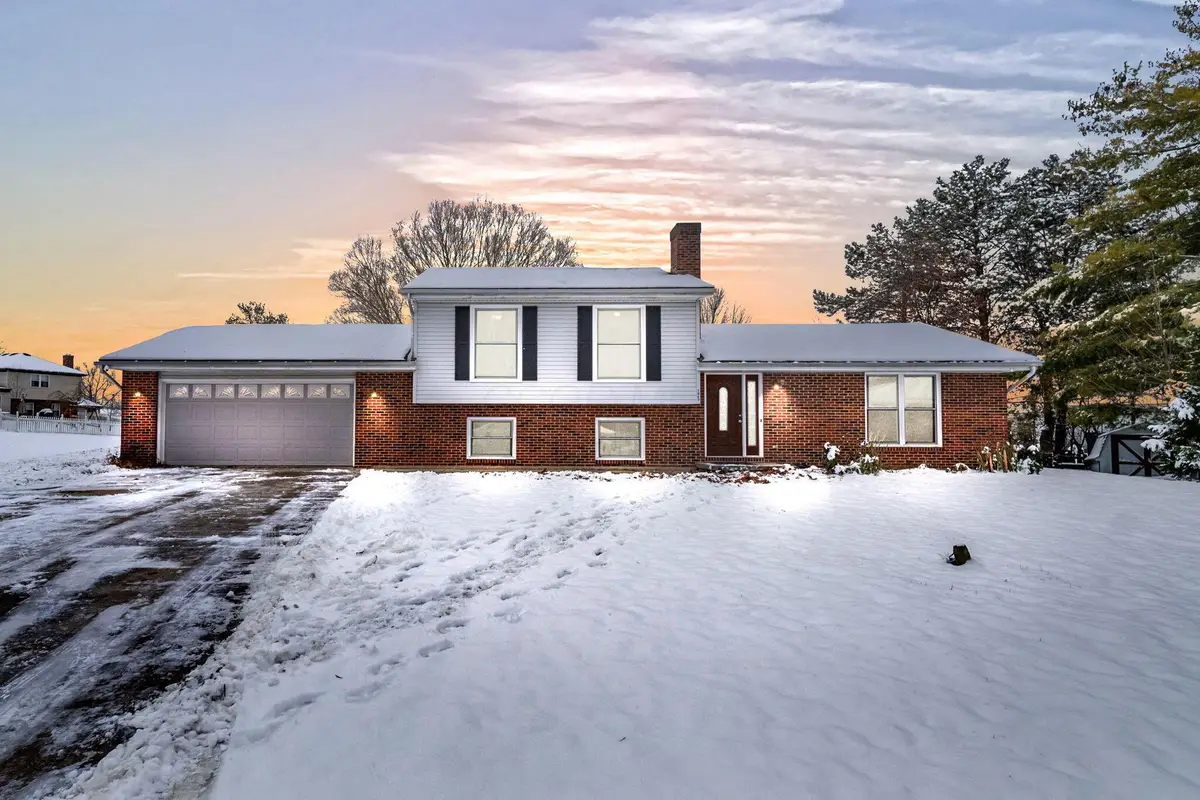 1069 Clovernoll Court, Marysville, OH 43040 - Image #1