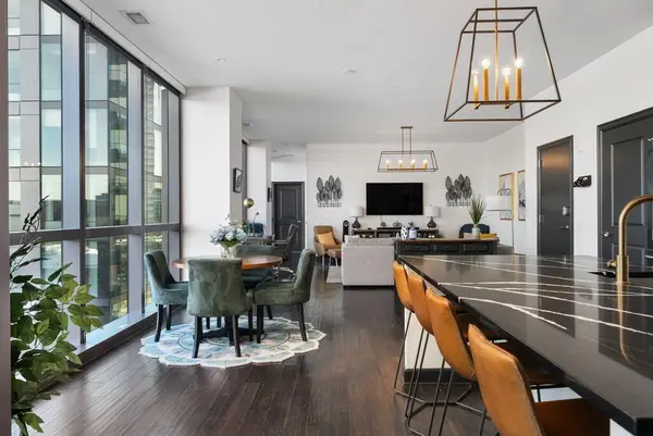 250 W Spring Street, Columbus, OH 43215