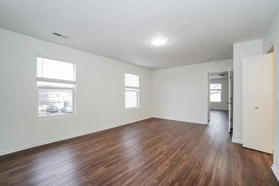 7523 Canal Highlands Boulevard, Canal Winchester, OH 43110 - Image #2