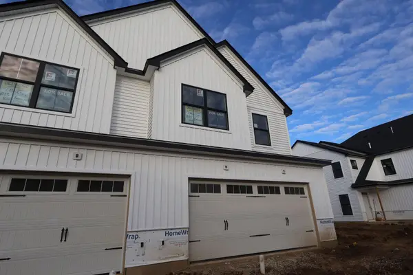 5504 Fawnsbury Court, Powell, OH 43065