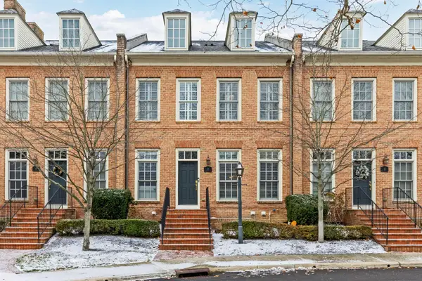 7 Richmond Square, New Albany, OH 43054