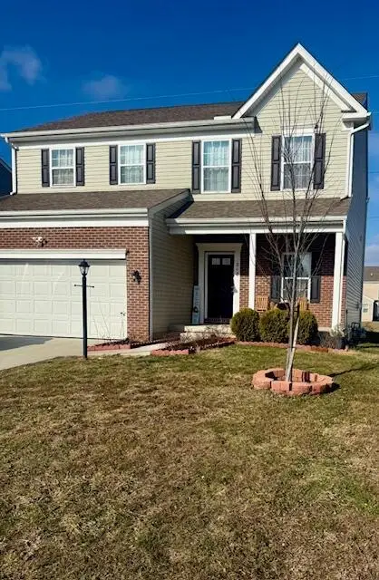 808 Saddle Avenue, Pataskala, OH 43062