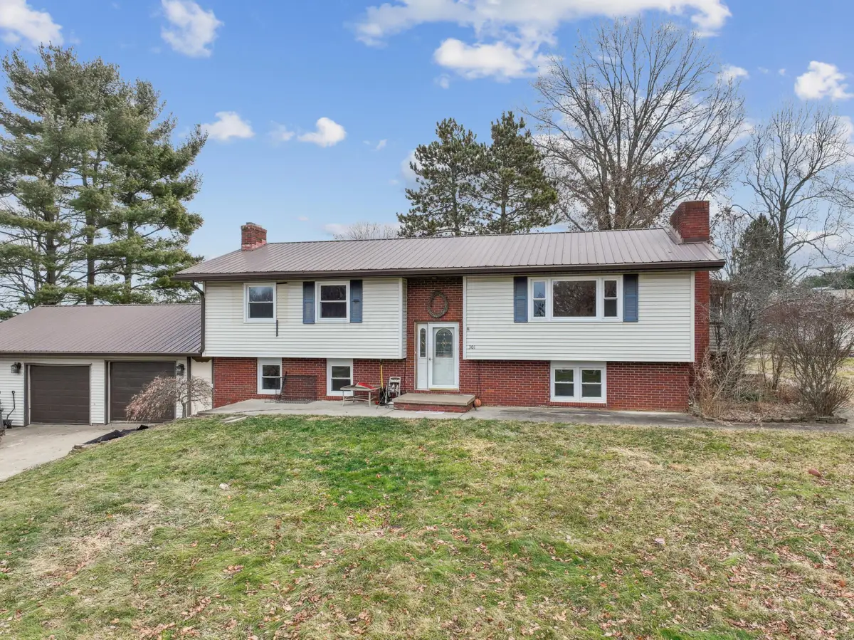 301 Sheridan Place, Somerset, OH 43783 - #1