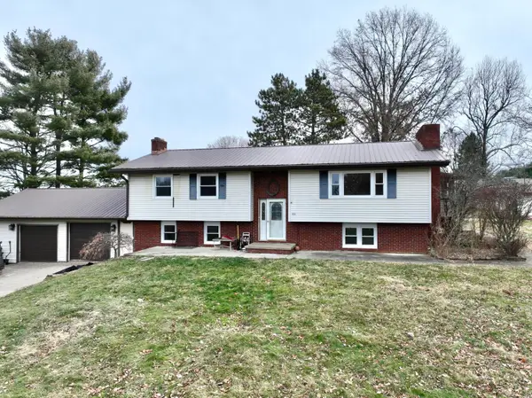 301 Sheridan Place, Somerset, OH 43783