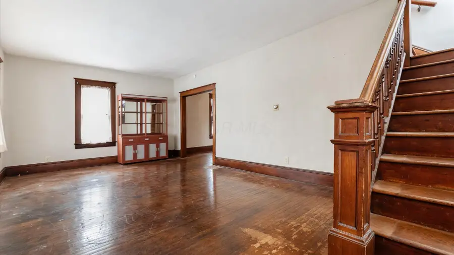 2035 Wilmer Street, Zanesville, OH 43701 - Image #2