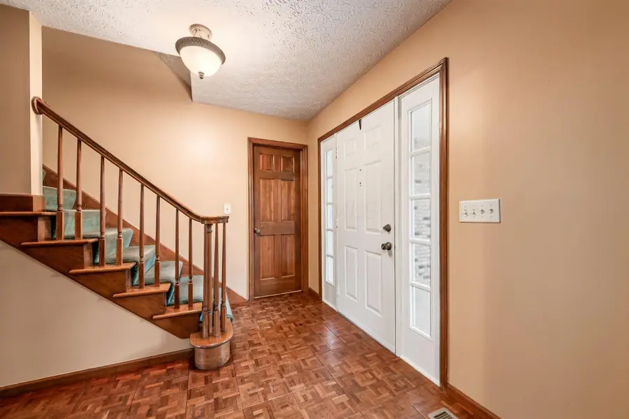 1114 Melinda Drive, Westerville, OH 43081 - Image #3