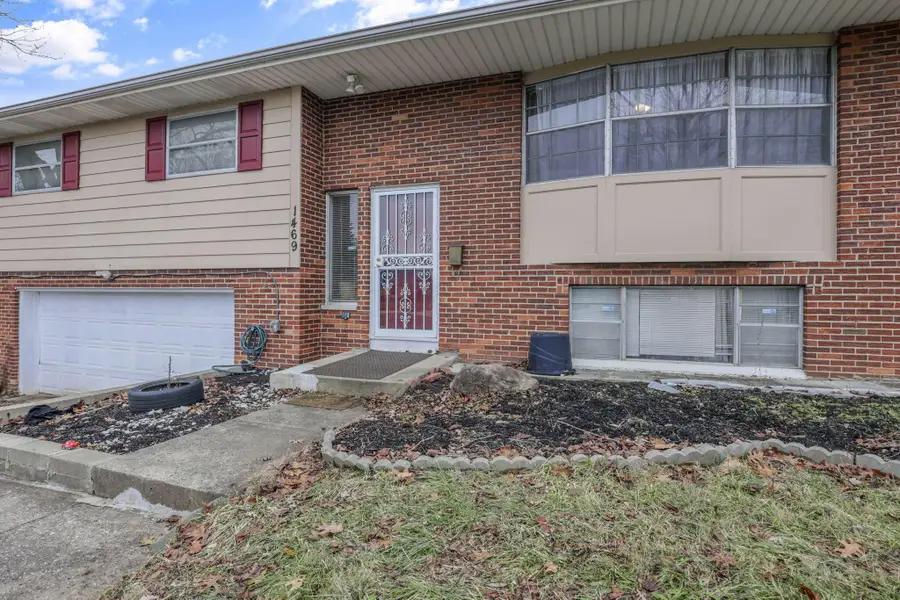 1469 Sandalwood Place, Columbus, OH 43229 - Image #3