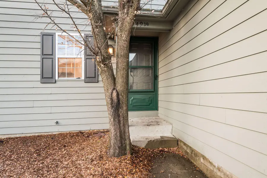 4049 Parkcove Drive, Columbus, OH 43230 - #3