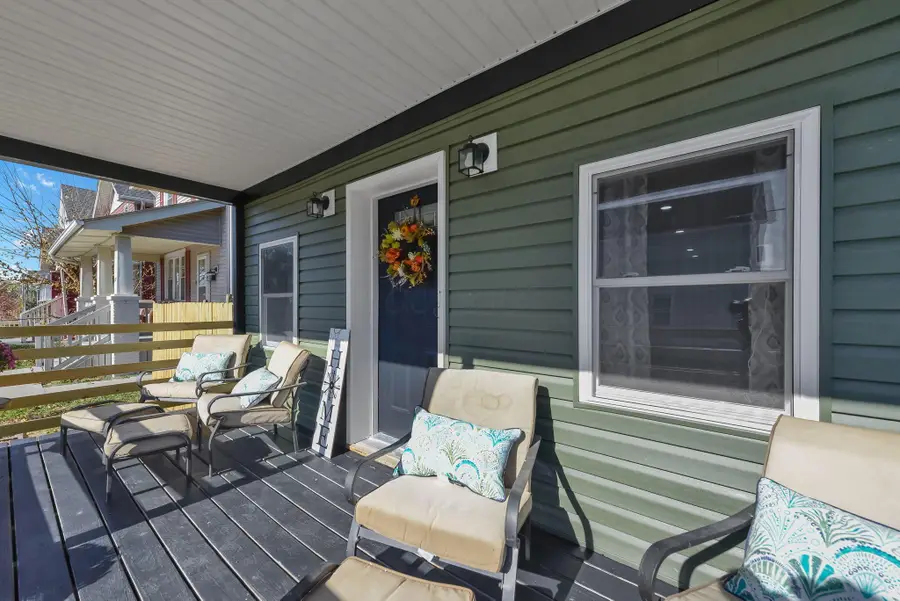 172 E Woodrow Avenue, Columbus, OH 43207 - Image #2