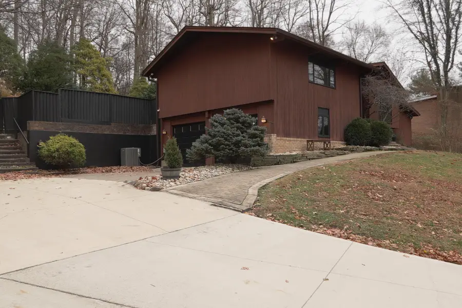 245 Overlook Drive Ne, Lancaster, OH 43130 - Image #2