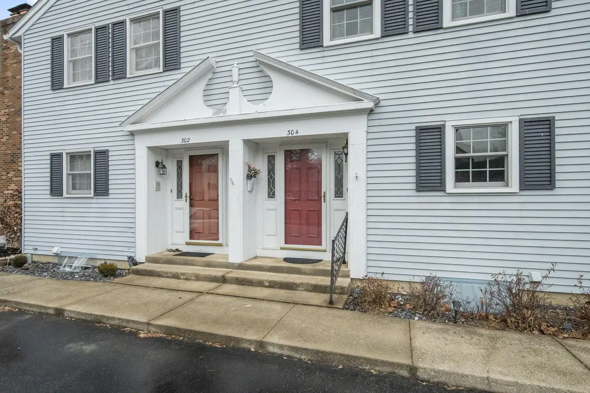 304 Constitution Drive, Chillicothe, OH 45601 - Image #1