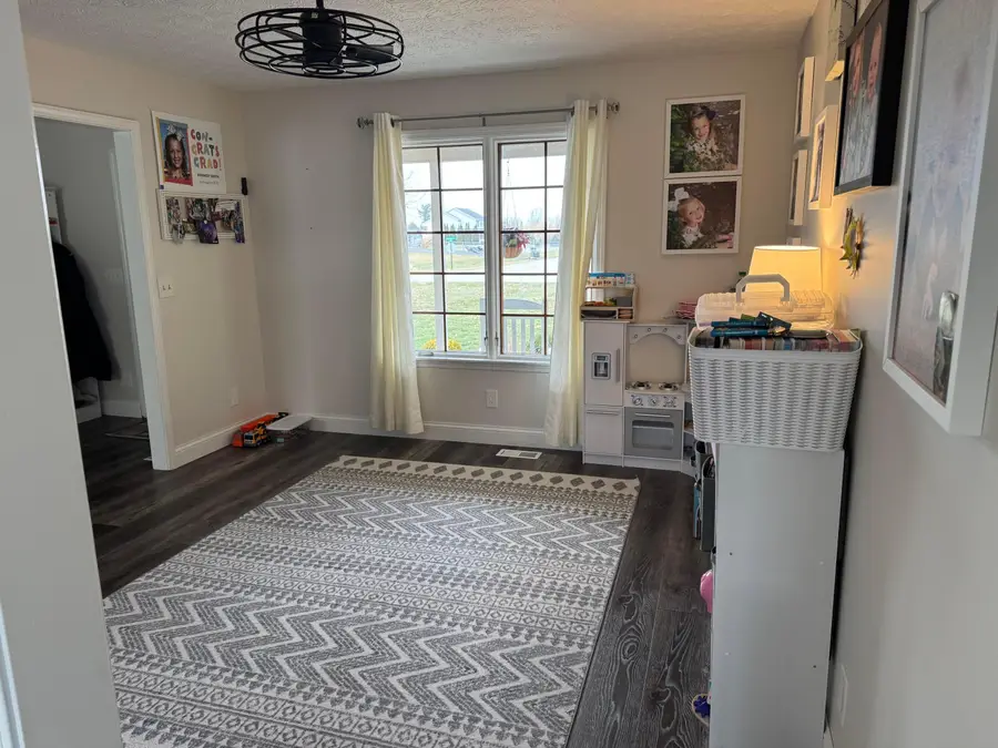 3875 Pinewood Avenue, Springfield, OH 45502 - Image #3