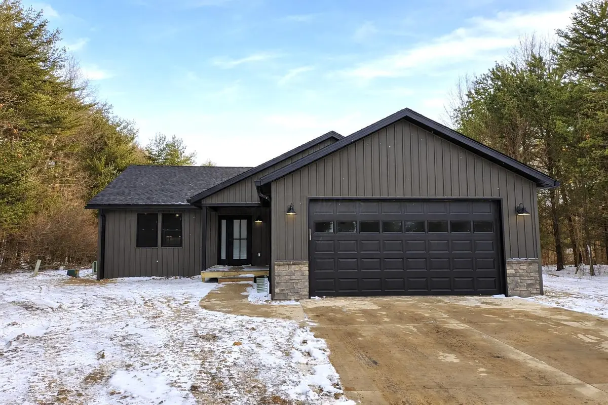 2116 Apple Valley Drive, Howard, OH 43028 - Image #1