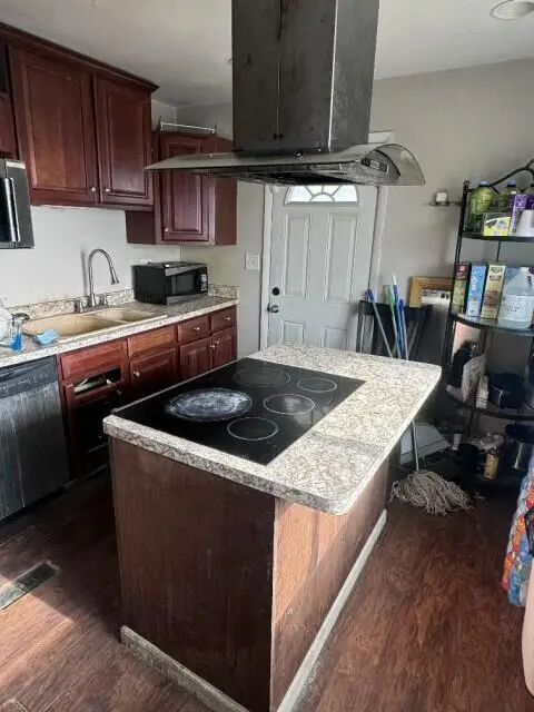 1564 Burley Drive, Columbus, OH 43207 - Image #2