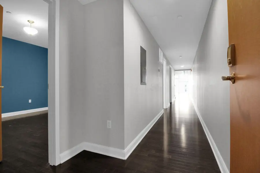 100 E Gay Street, Columbus, OH 43215 - Image #2