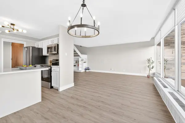 1000 Urlin Avenue, Columbus, OH 43212