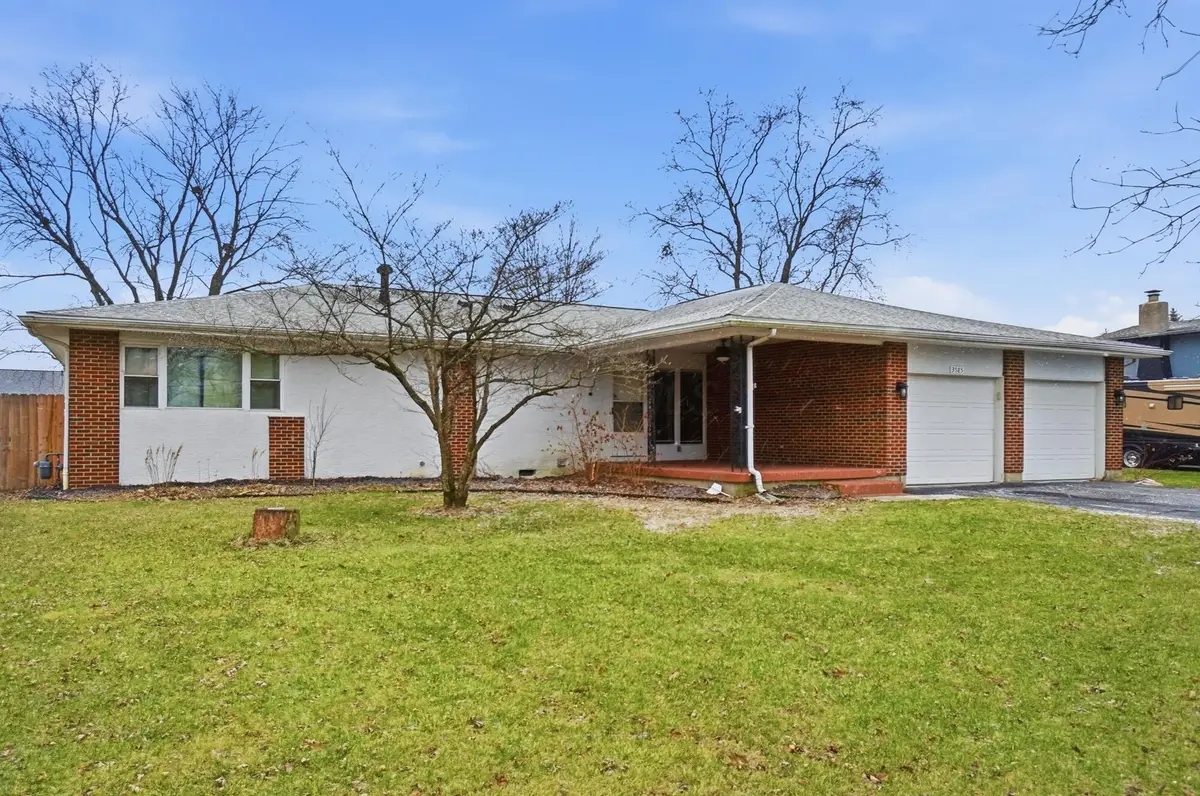 3585 Alkire Road, Grove City, OH 43123 - Image #1