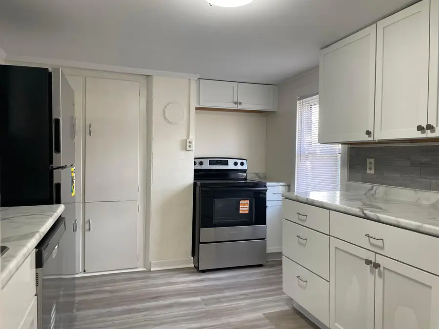 33 N High Street, Mount Sterling, OH 43143 - Image #2