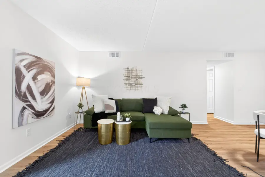 7150 E Main Street, Reynoldsburg, OH 43068 - Image #2