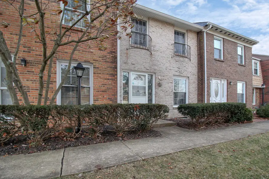 516 Pamlico Street, Columbus, OH 43228 - Image #2