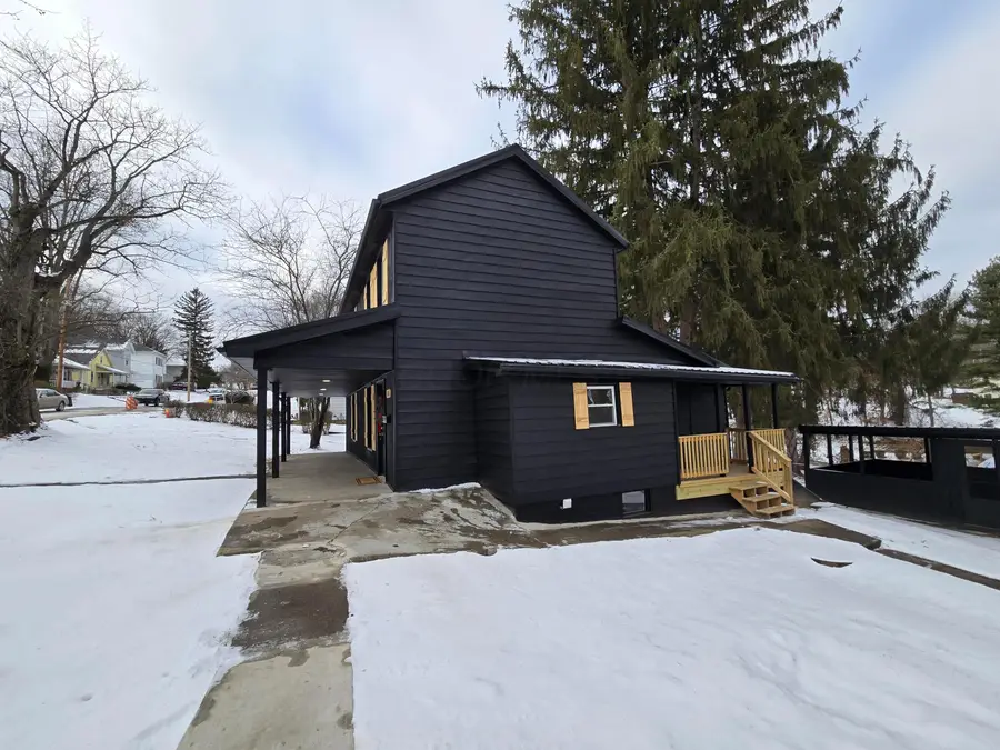 1403 Playford Avenue, Zanesville, OH 43701 - #2