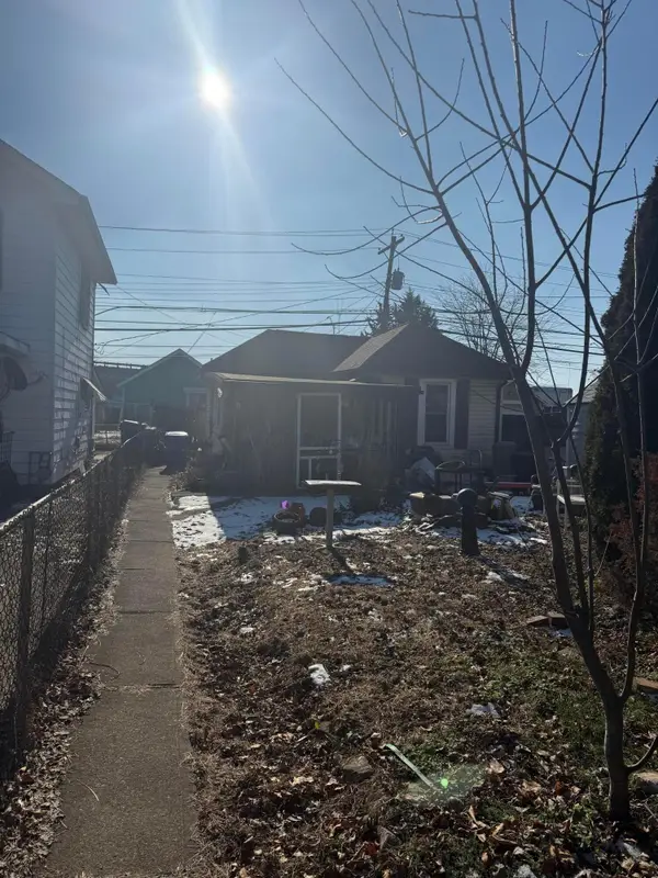 813 Campbell Avenue, Columbus, OH 43222