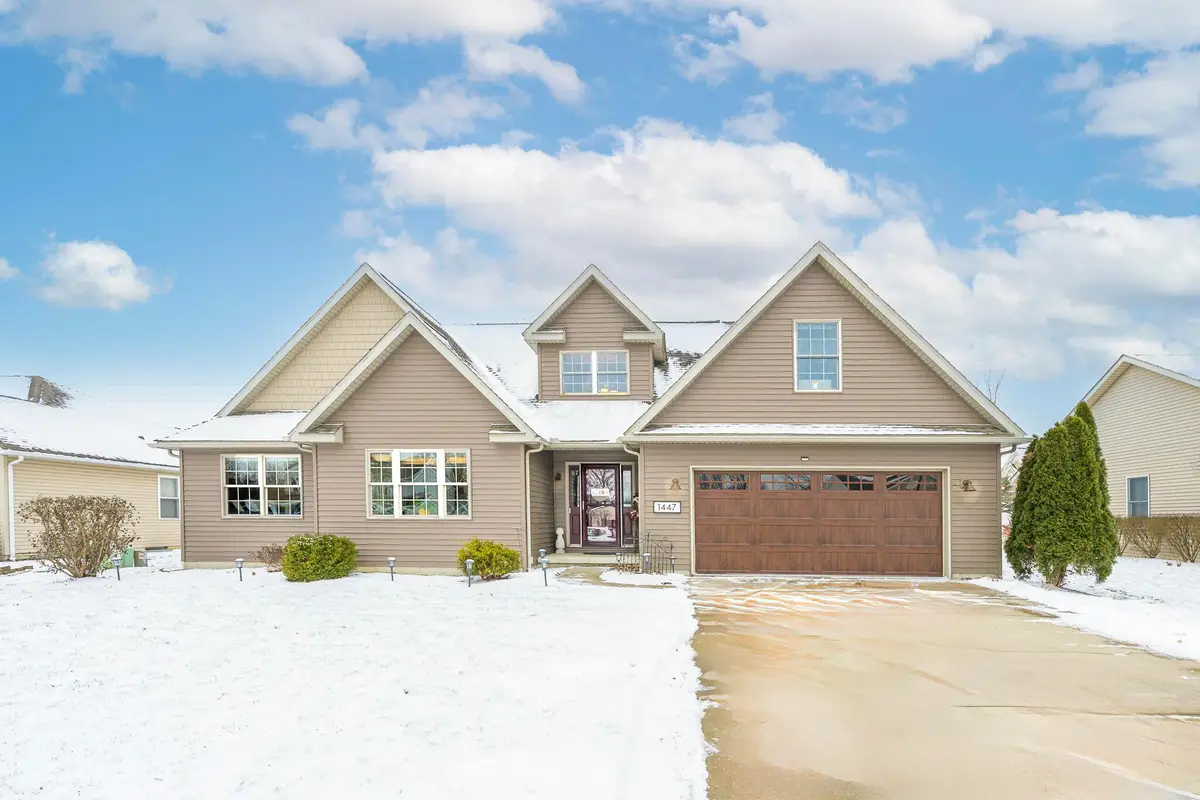 1447 Hickory Gate Drive, Marysville, OH 43040 - Image #1