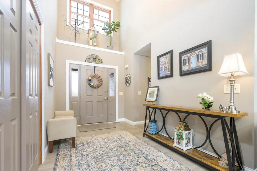 1447 Hickory Gate Drive, Marysville, OH 43040 - Image #2