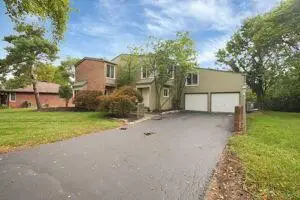 4756 W Moreland Drive W, Columbus, OH 43220