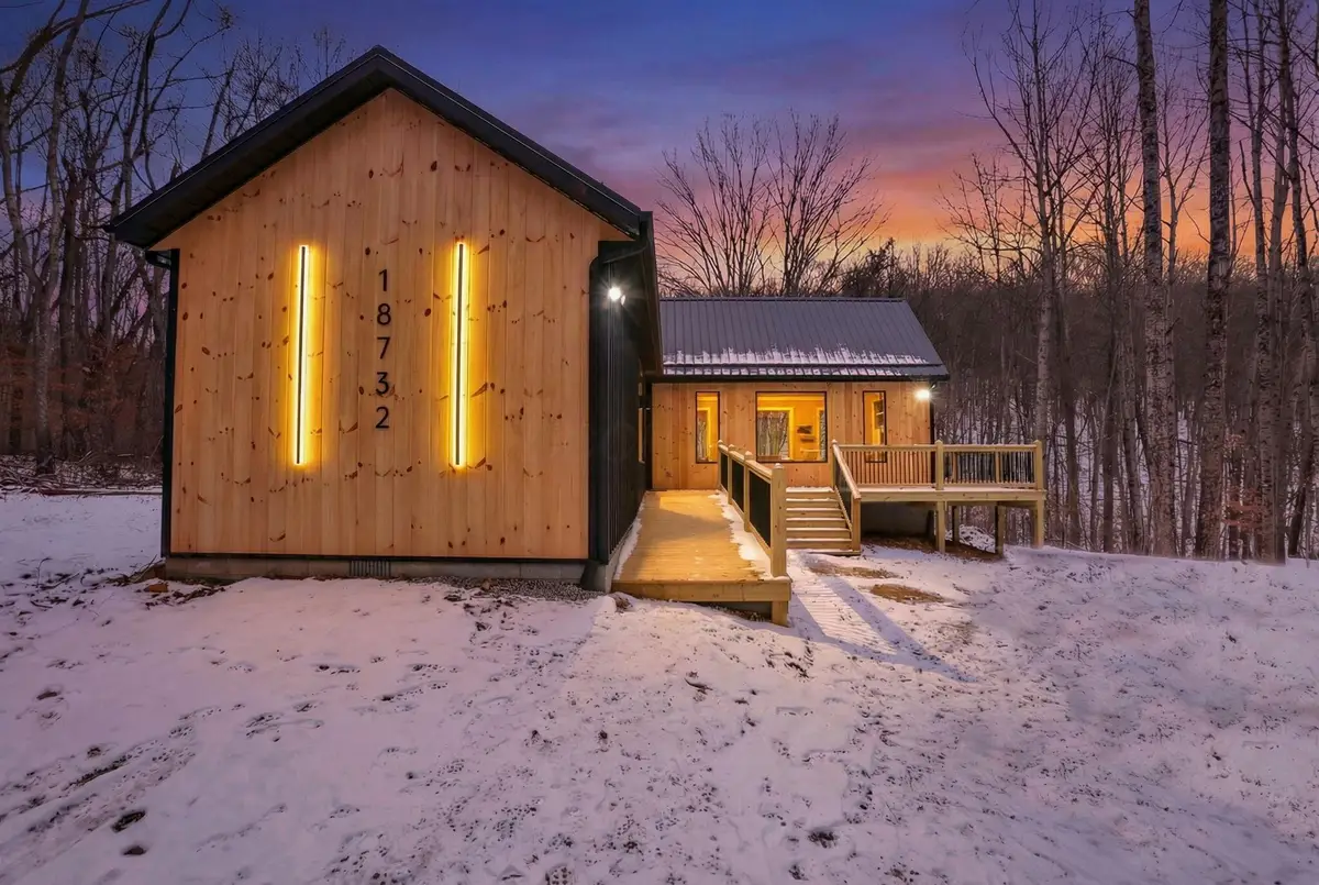 18732 Thad Hall Road, Laurelville, OH 43135 - Image #1