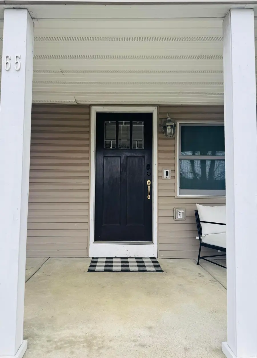 65 Putnam Avenue, West Jefferson, OH 43162 - Image #3