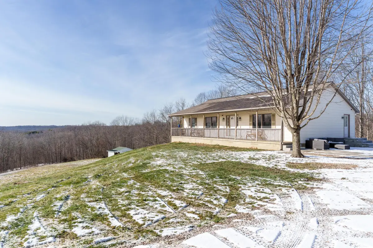 27783 Locust Grove Road, McArthur, OH 45651 - Image #1