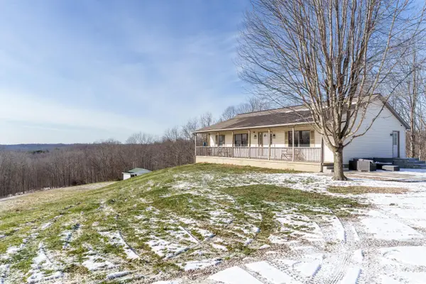 27783 Locust Grove Road, McArthur, OH 45651