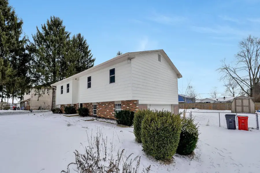 75 Helen Road Sw, Pataskala, OH 43062 - Image #3