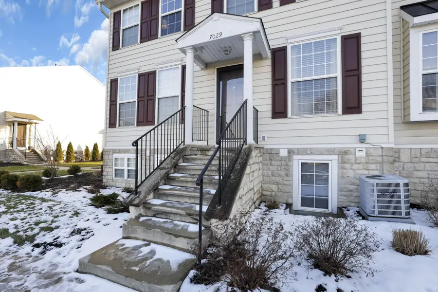 7029 Pleasant Colony Way, New Albany, OH 43054 - Image #3