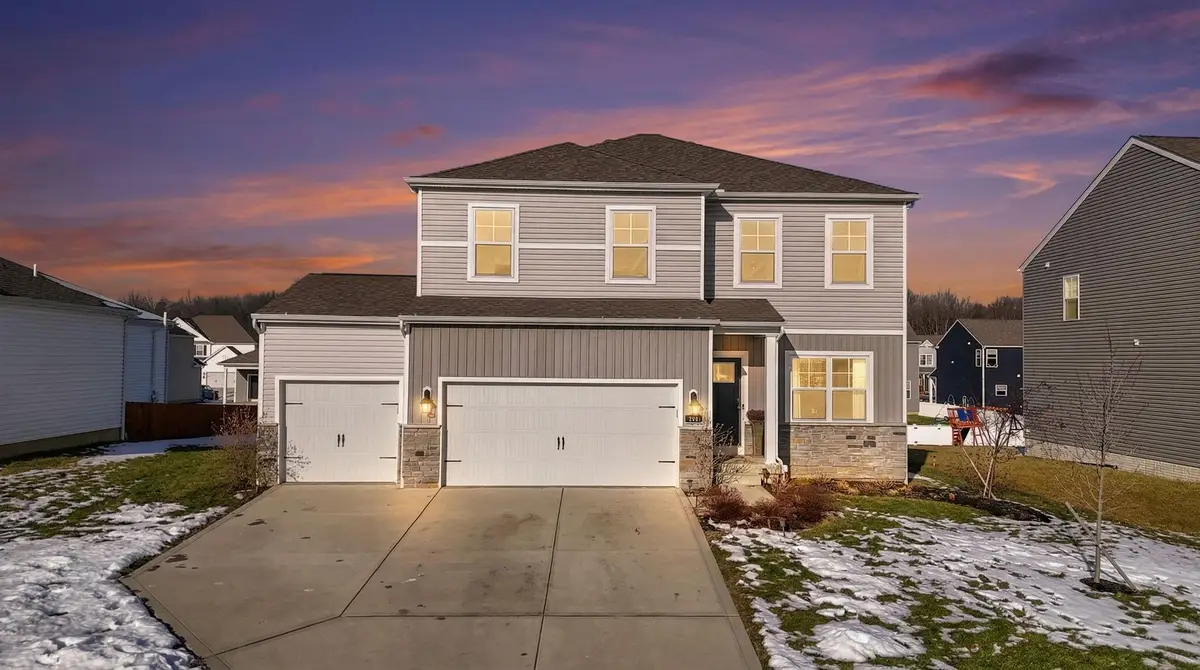 132 Mayfield Drive, Granville, OH 43023 - Image #1