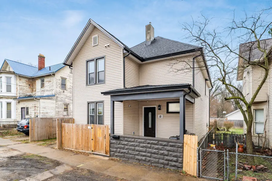 12 E Saint Clair Street, Newark, OH 43055 - Image #2