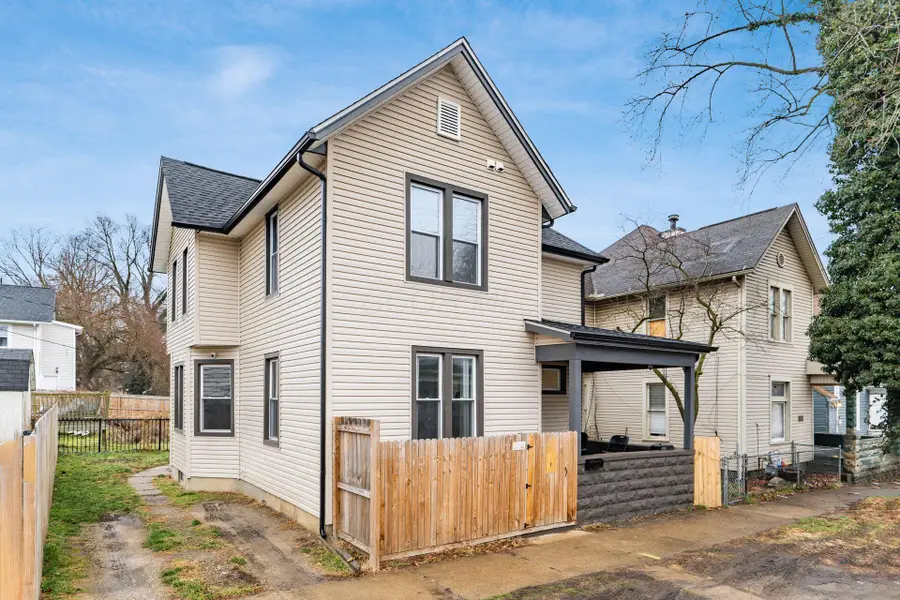 12 E Saint Clair Street, Newark, OH 43055 - Image #3