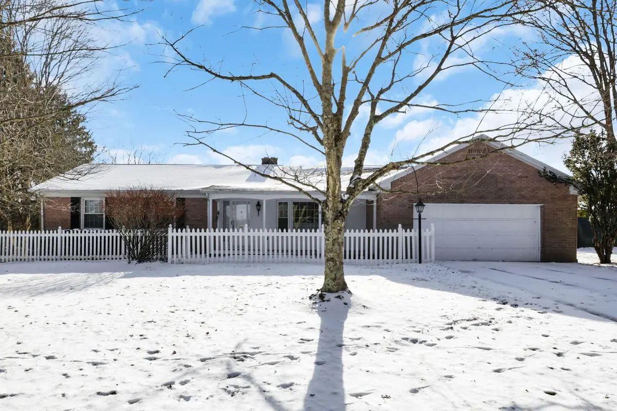 245 Rainbow Drive Ne, Lancaster, OH 43130 - Image #1