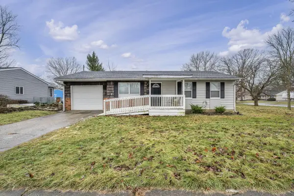 123 Deerfield Place, Delaware, OH 43015