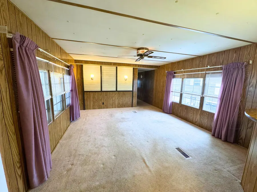 250 Estates Lane, Reynoldsburg, OH 43068 - Image #3