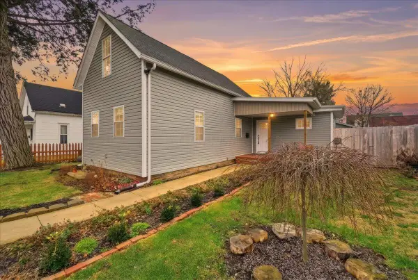 203 S Center Street, Mount Vernon, OH 43050